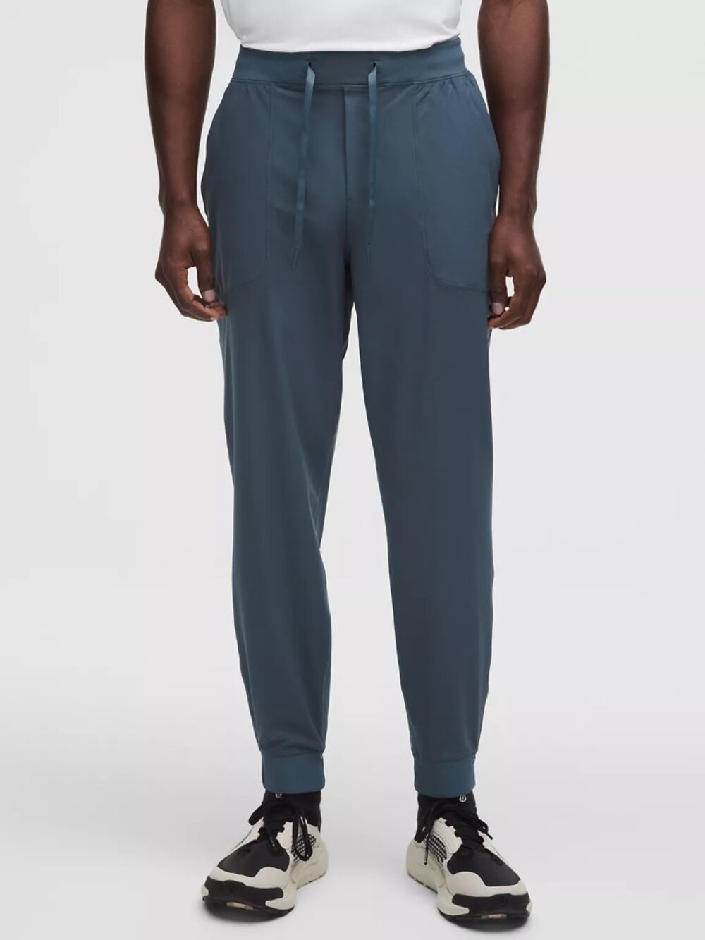 Lululemon Men's ABC Warpstreme Jogger Pant in Iron Blue 30" Inseam Size XL